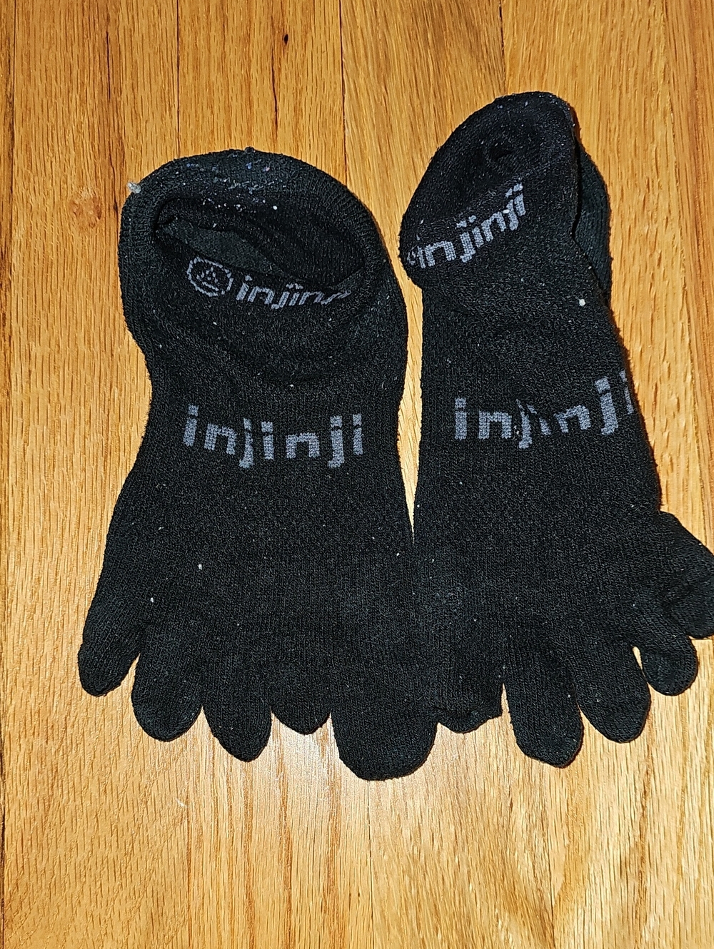 Injinji Black Toe Socks - Athletic Five-Toe Design
